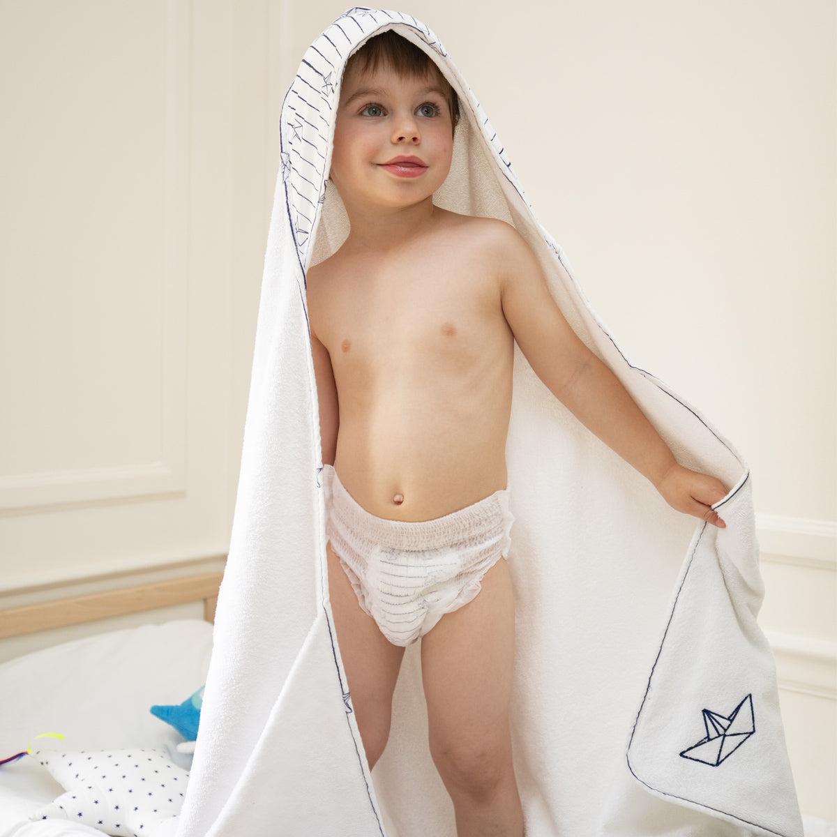 joone-la-cape-de-bain-b-b-imprim-e-cape-de-bain-100-coton-oeko-tex-faite-main image 3